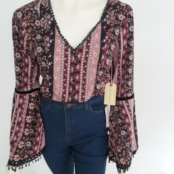 Band of Gypsies Ladies Crop top - Picture 2 of 9